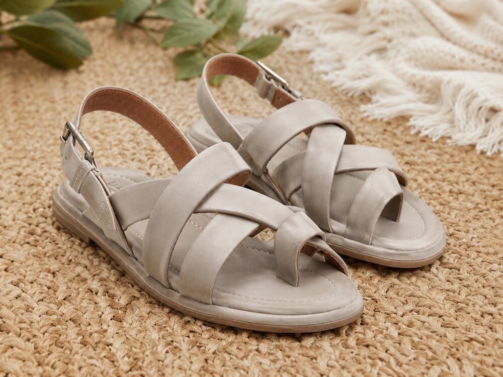 Frye Tait Softy Criss Cross Flat Sandals Gray Leather Toe Ring Slingback Sz 9.5